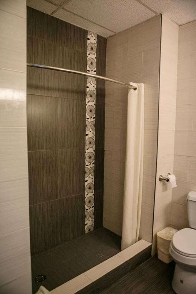 Windwater Hotel & Marina