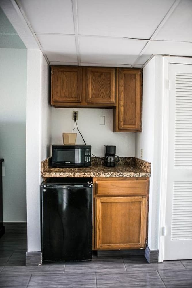 Windwater Hotel & Marina