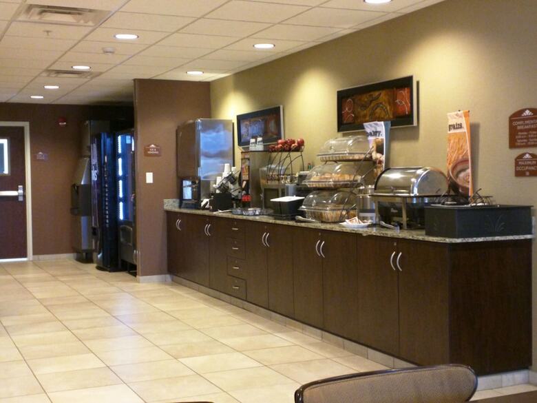 Hotel Microtel Inn And Suites Minot