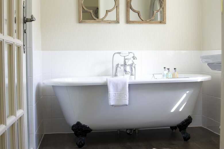 Bay Tree Hotel
