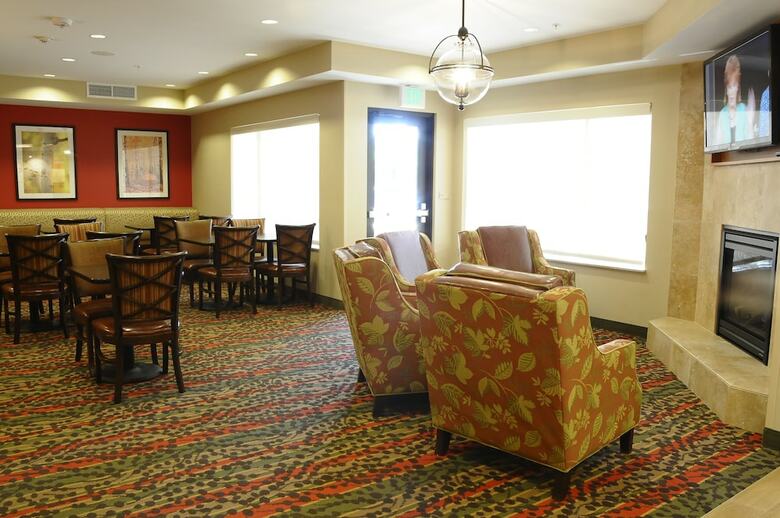 Hotel Towneplace Suites Redding
