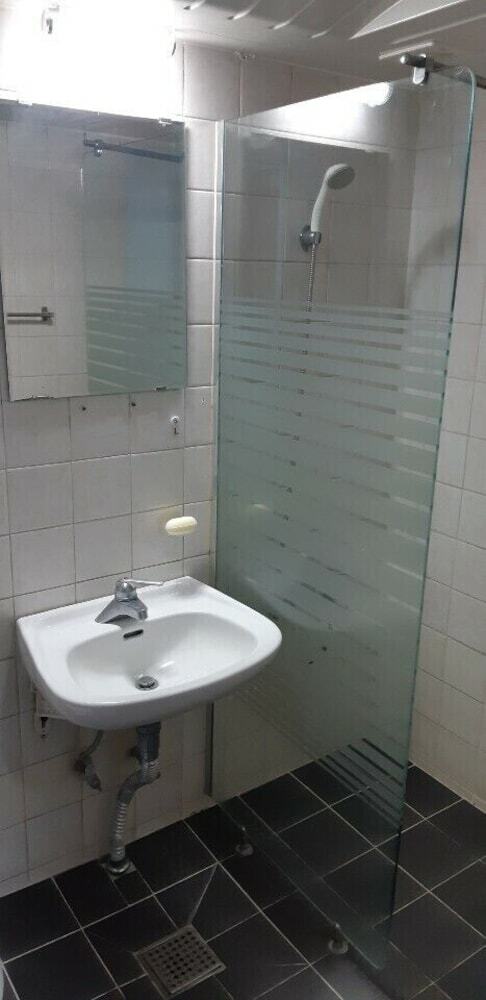 Hotel Kimstay 9