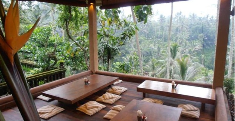 Hotel The Kampung Resort Ubud