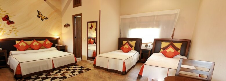 Hotel Campestre El Campanario