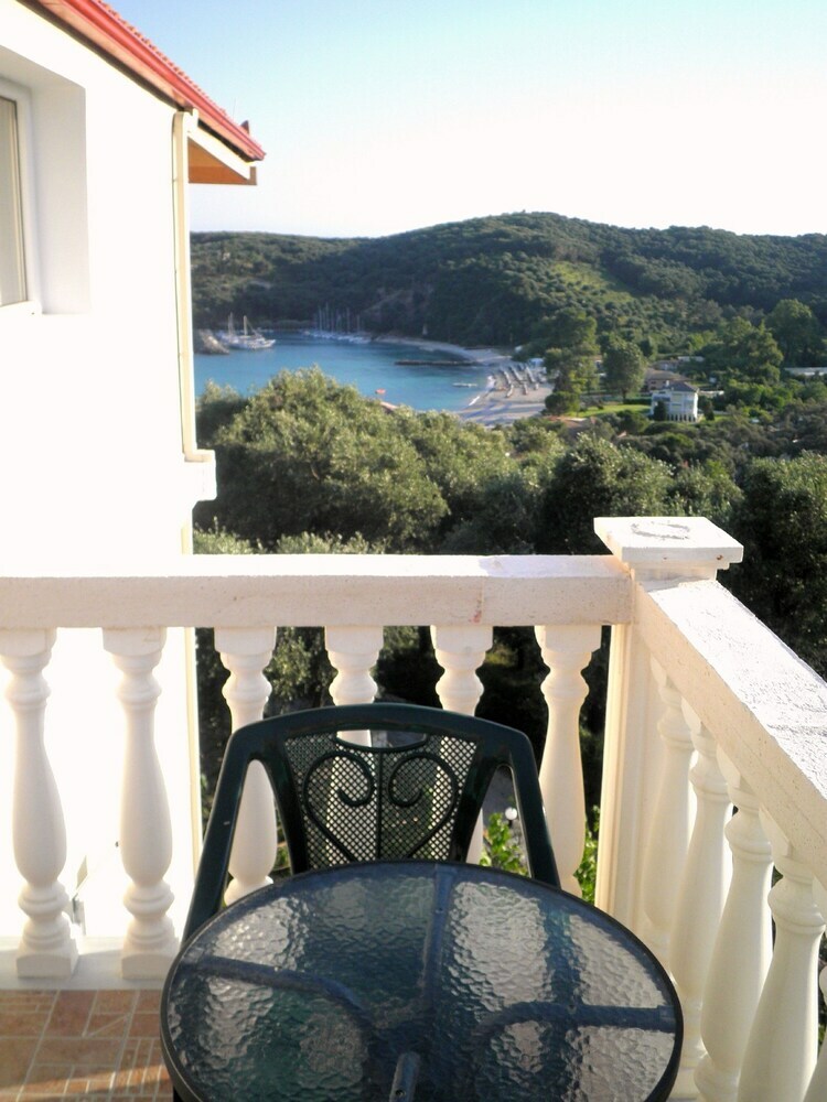 Apartamentos Kanali Village
