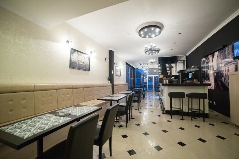 Dash Hotel
