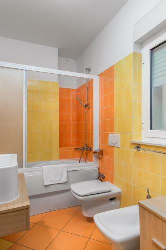 Apartments Rona Erea Icici