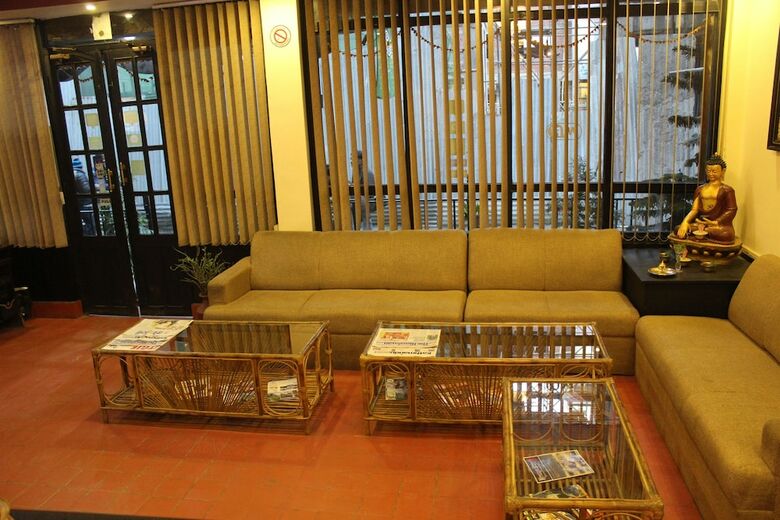 Hotel Buddha Land