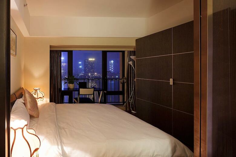 Aparthotel She&he Hotel Apartment-river Class
