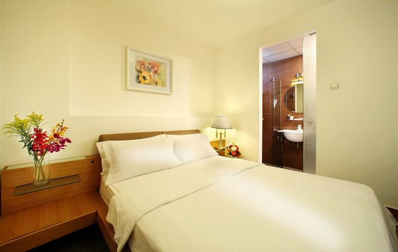 Aem Hotel Selection