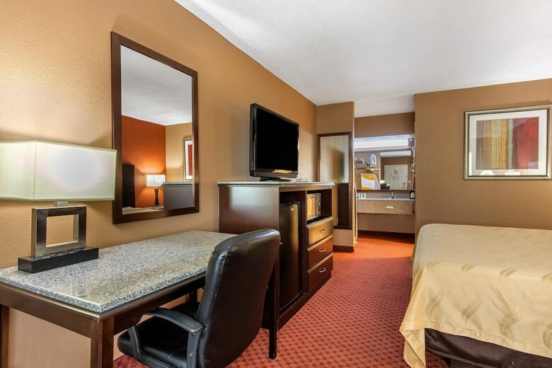 Hotel Quality Inn