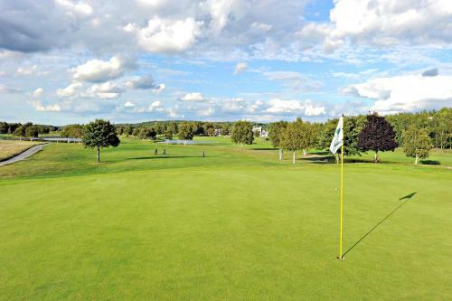 First Hotel Lind� Park