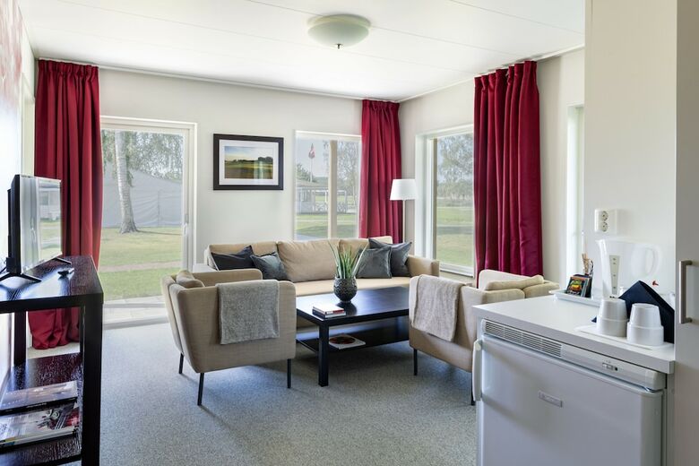 First Hotel Lind� Park