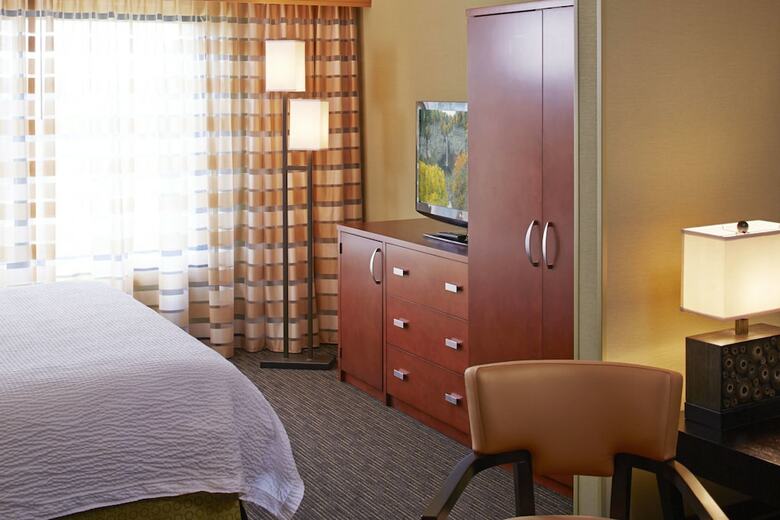 Hotel Courtyard By Marriott Ithaca Airport/university