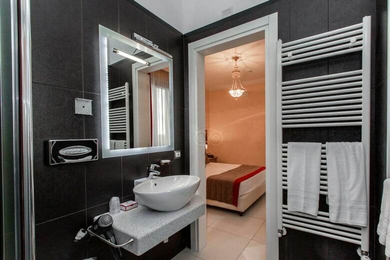 Hotel L'araba Fenice