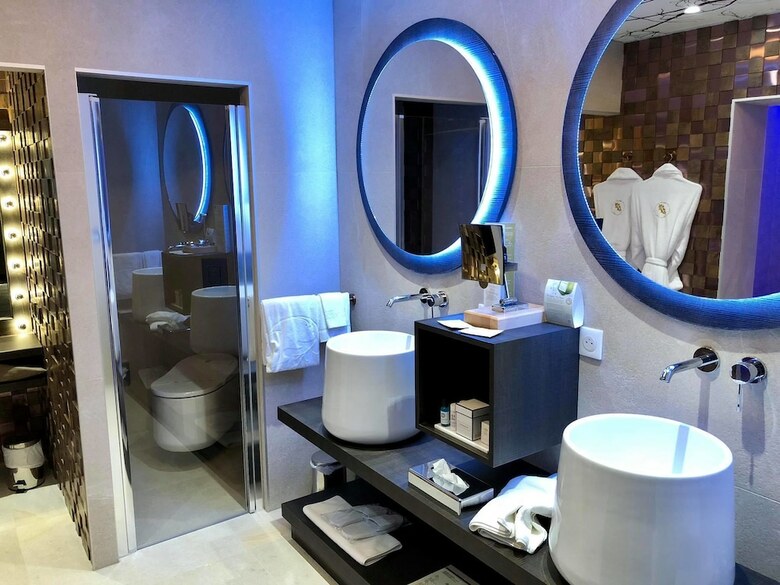 Hotel Hostellerie La Cheneaudi�re & Spa