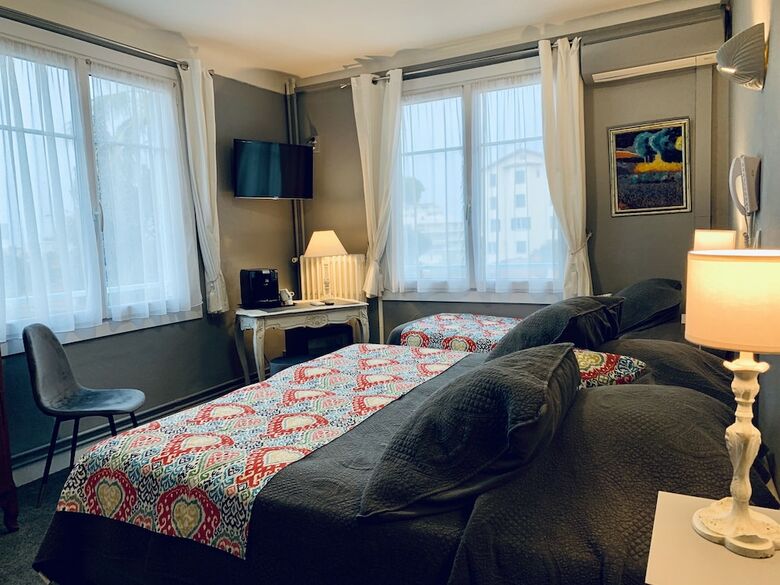 Hotel H�tel Le Pr� Catelan