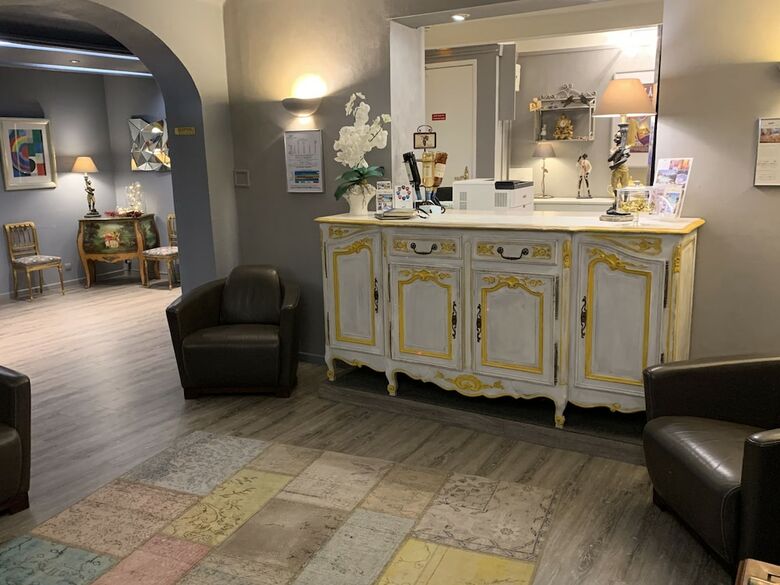 Hotel H�tel Le Pr� Catelan