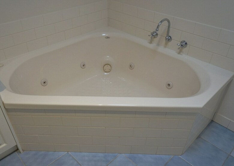 Ashmont Motor Inn & Apartments