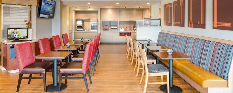Aparthotel Towneplace Suites By Marriott Fort Mcmurray