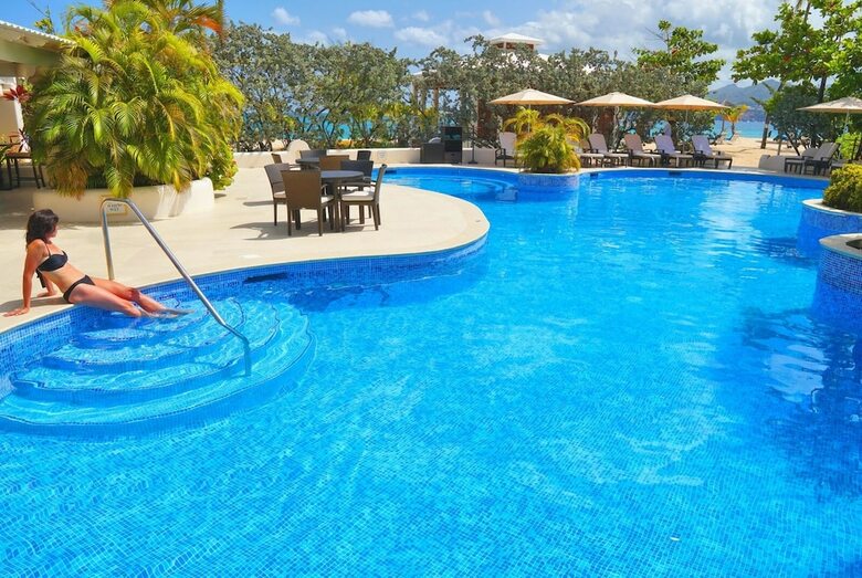 Hotel Spice Island Beach Resort