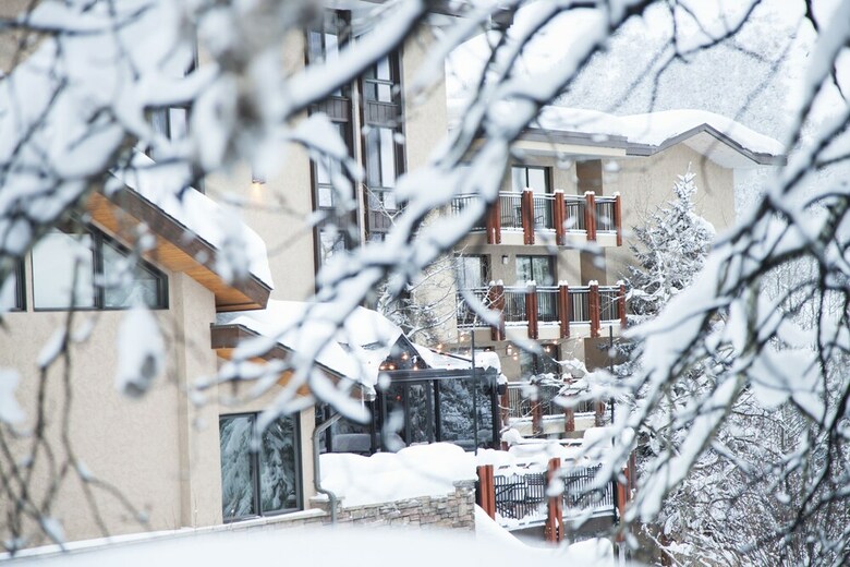 The Stonebridge Inn, A Destination Hotel