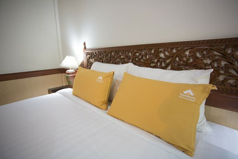 Hotel 100 Islands Resort & Spa