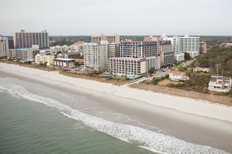 Hotel Grande Shores Ocean Resort