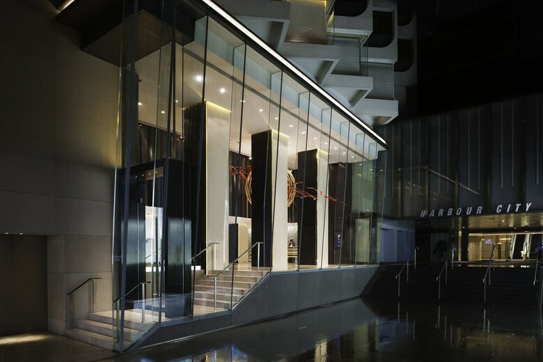 Gateway, Marco Polo Hotel