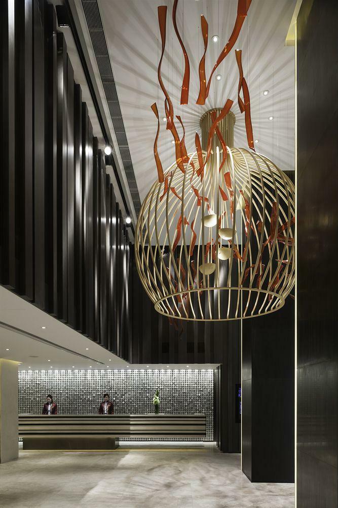 Gateway, Marco Polo Hotel