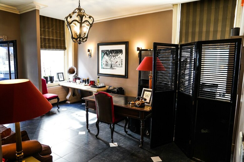 Paleis Hotel