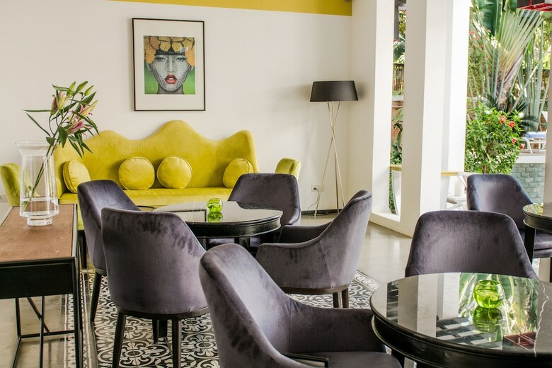 Mulberry Boutique Hotel