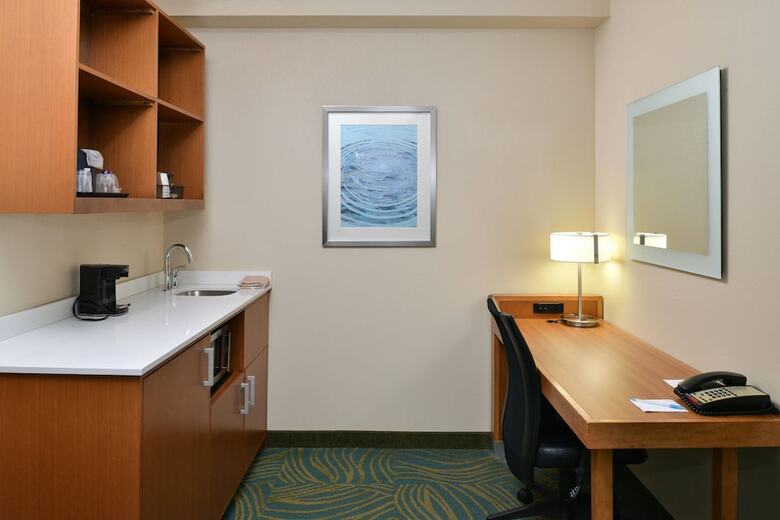 Hotel Springhill Suites By Marriott Charleston Downtown Riverview