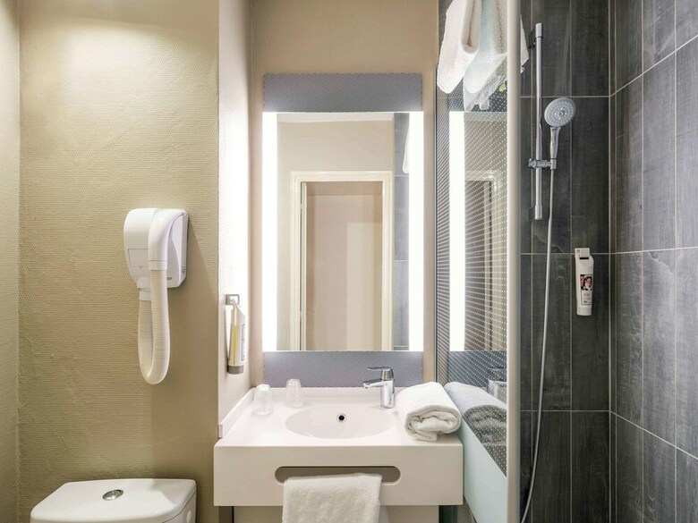 Hotel Ibis Boulogne Sur Mer Centre Les Ports
