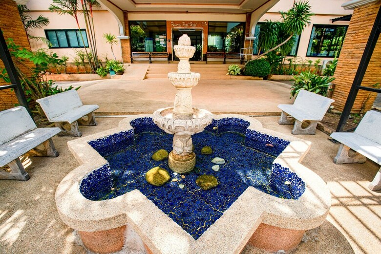 Oyo 566 Princess Park Hotel