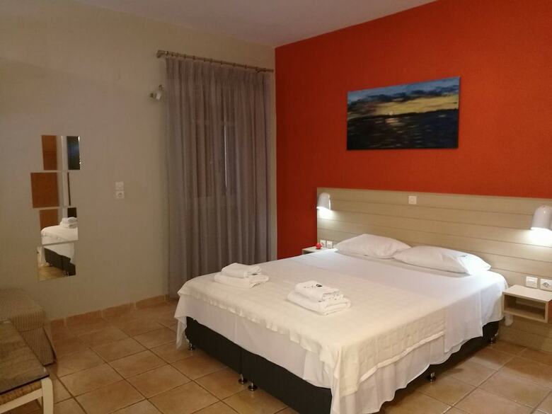 Aparthotel Rouda Bay Hotel