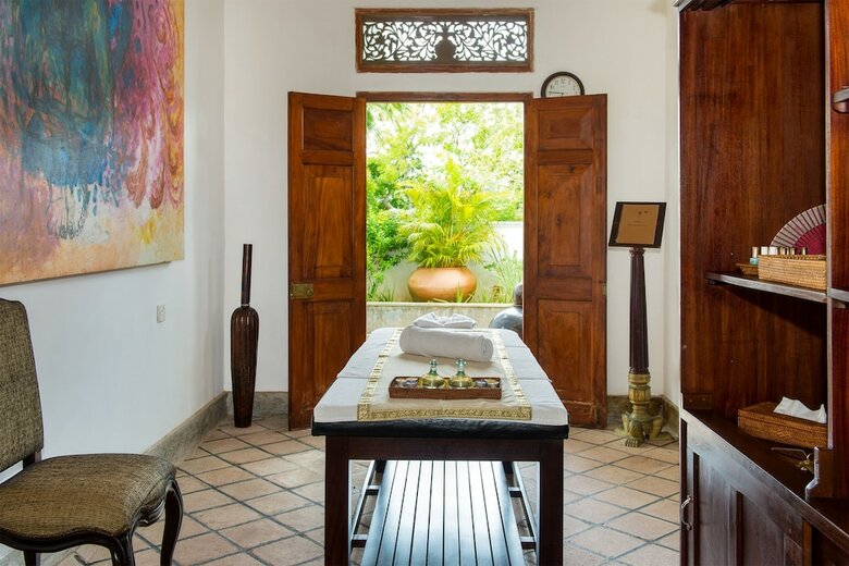 Hotel Tamarind Hill By Asia Leisure