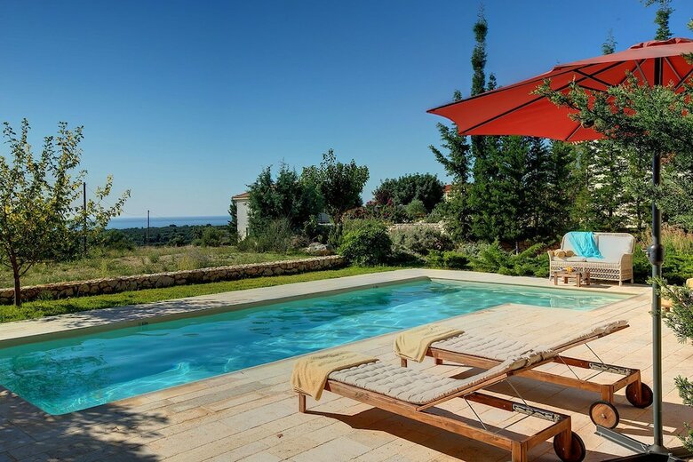 Villa Ideales Resort