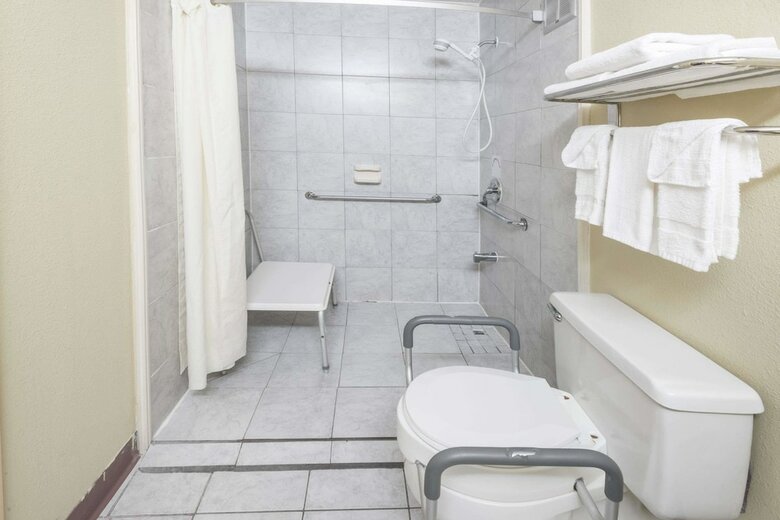 Motel Super 8 By Wyndham Columbus
