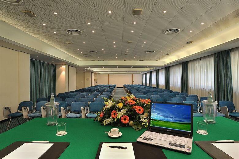 Hotel Bologna Airport