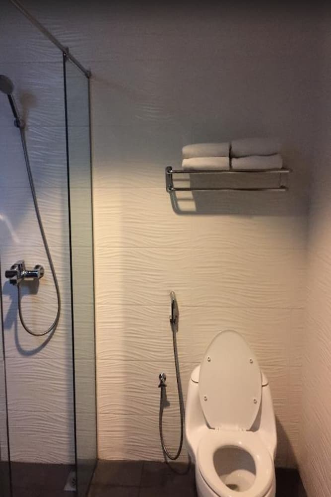 Gbw Hotel
