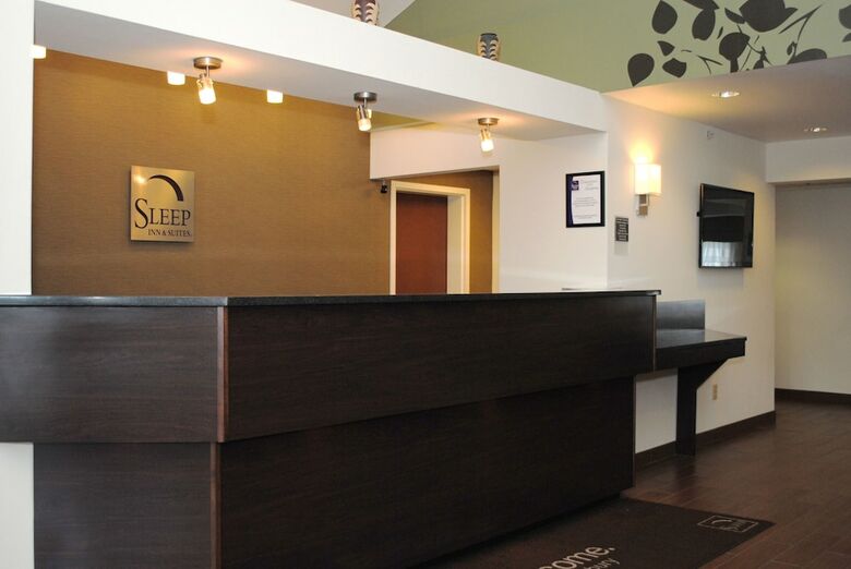 Hotel Sleep Inn & Suites Queensbury - Glens Falls