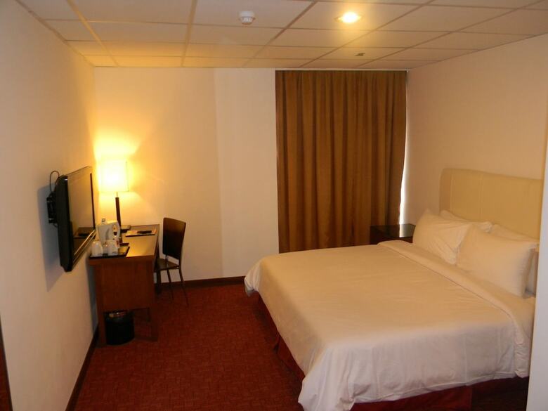 Jewels Hotel