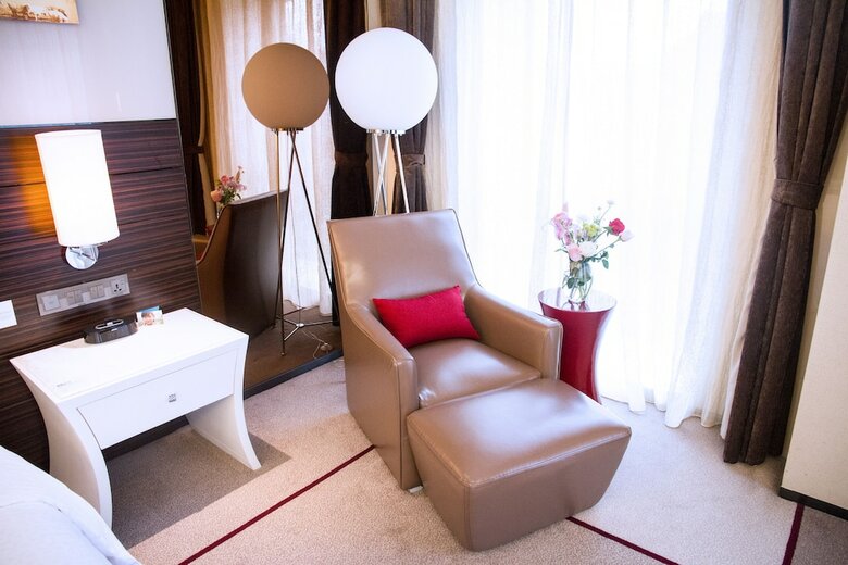 Hotel Four Points By Sheraton Taizhou, Yuhuan
