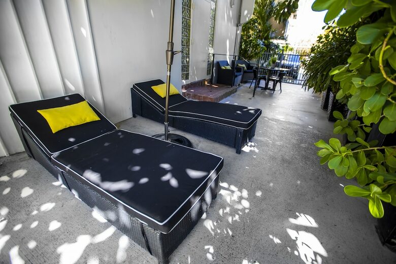 Lincoln Arms Suites, A South Beach Group Hotel