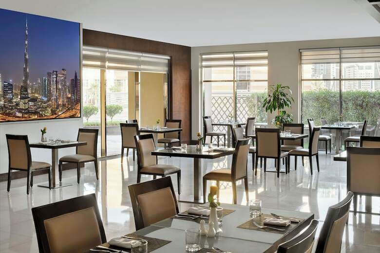 Movenpick Hotel Apartments Al Mamzar Dubai