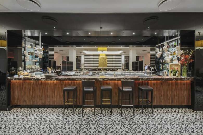 Angleterre Hotel
