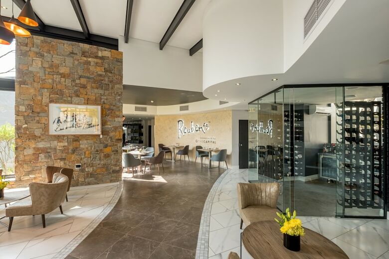 The Ivy Villa Hotel And Spa