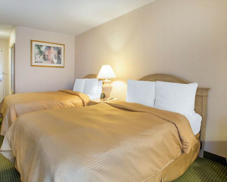 Hotel Clarion Inn S Holland