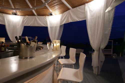 Mykonos Palace Beach Hotel